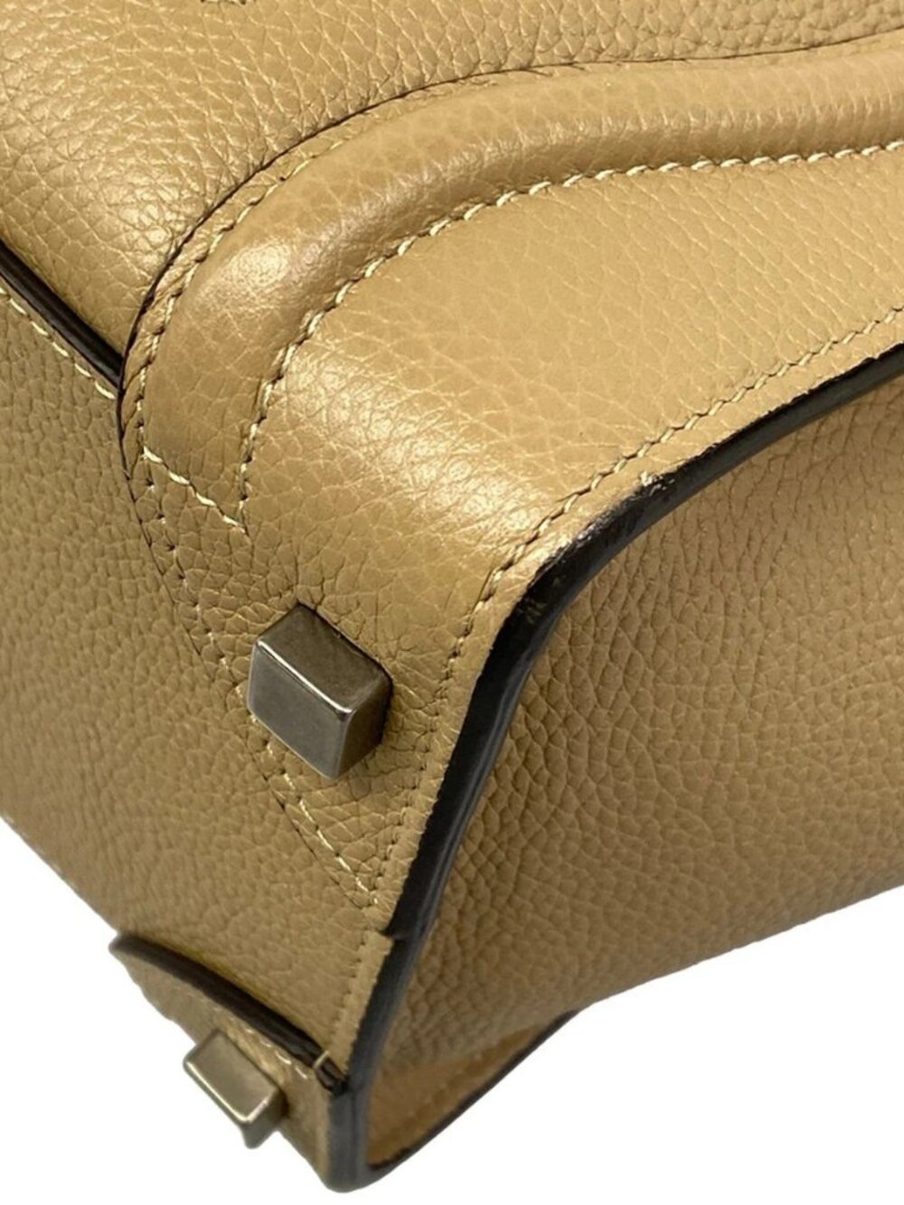 CELINE Luggage Micro Shopper Beige Leather Handbag - Picture 3 of 15